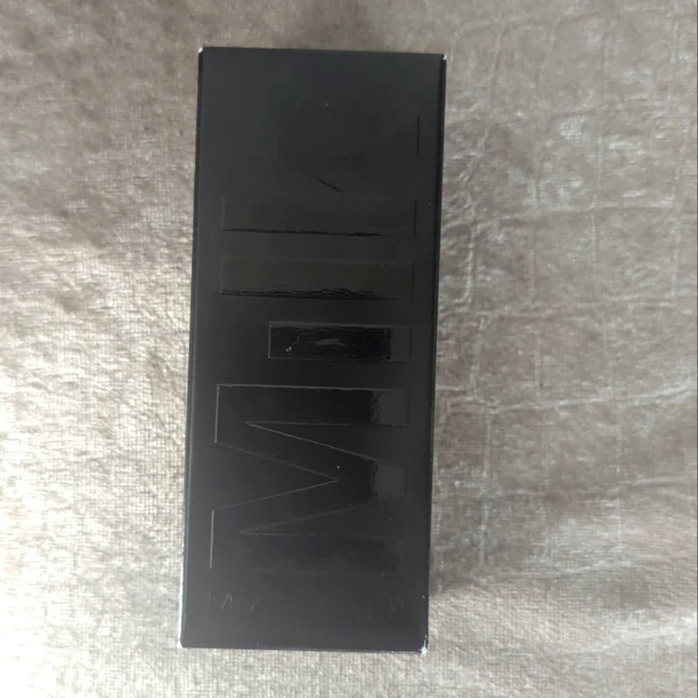 MILK MAKEUP Pore Eclipse Matte Setting Spray 1.35 oz New in‎ Box